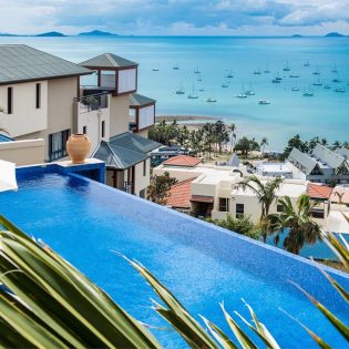 Airlie Beach accommodation