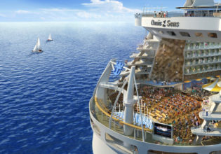 Oasis of the Seas will also hold the first ever full amphitheatre at sea.