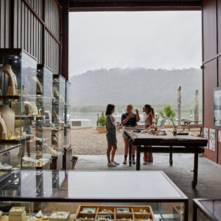 Broken Bay Pearl Farm, Central Coast guide