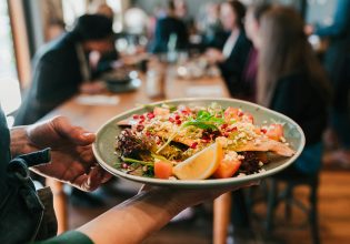 Bull & Bell Steakhouse, Griffith restaurants