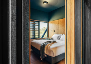 guest room in the bridge at bundanon art museum