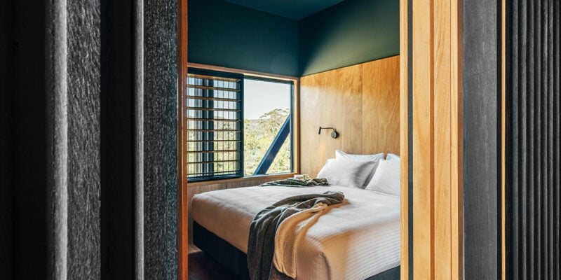 guest room in the bridge at bundanon art museum