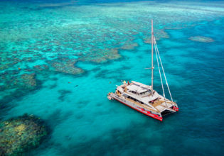 passions of paradise great barrier reef