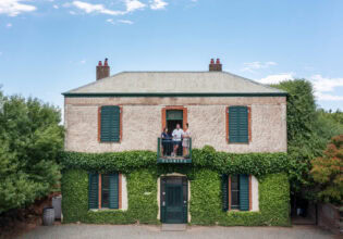 Florita vineyard building at clos Clare in the Clare Valley