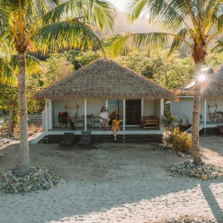 An exterior shot of Elysian Retreat. (Image: Tourism and Events Queensland)