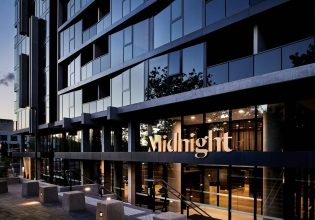 the front facade of Canberra's Midnight Hotel