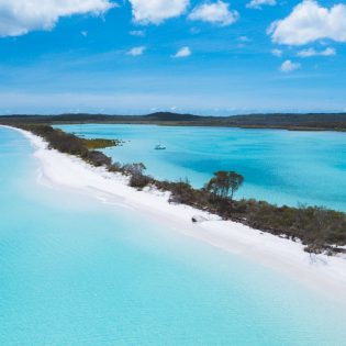 Tasman Venture at Wathumba Creek.(Image: Tourism and Events Queensland)