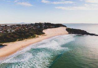 Beaches in Foster NSW