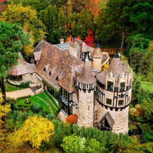 Thorngrove Manor Hotel in SA