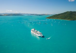 Coral Princess in Cairns