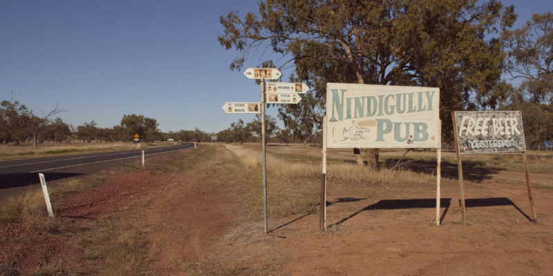 Nindigully pub