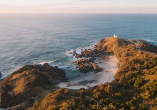 overlooking sea views at Tacking Point Lighthouse