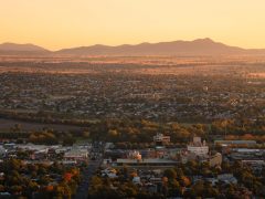 Scenic sunset views overlooking the city of Tamworth from the Oxley Scenic Lookout.