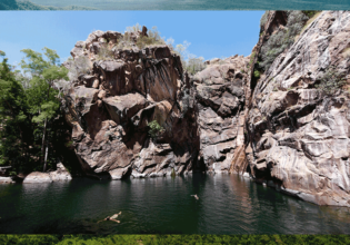 Kakadu wet season national park northern territory