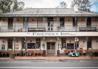 Best Kangaroo Valley Restaurants and Cafes
